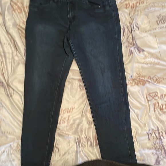 Blue Jean with Star pockets - Picture 1 of 2